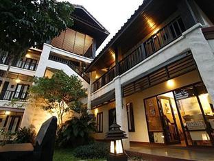 賓館 Baan Warabordee